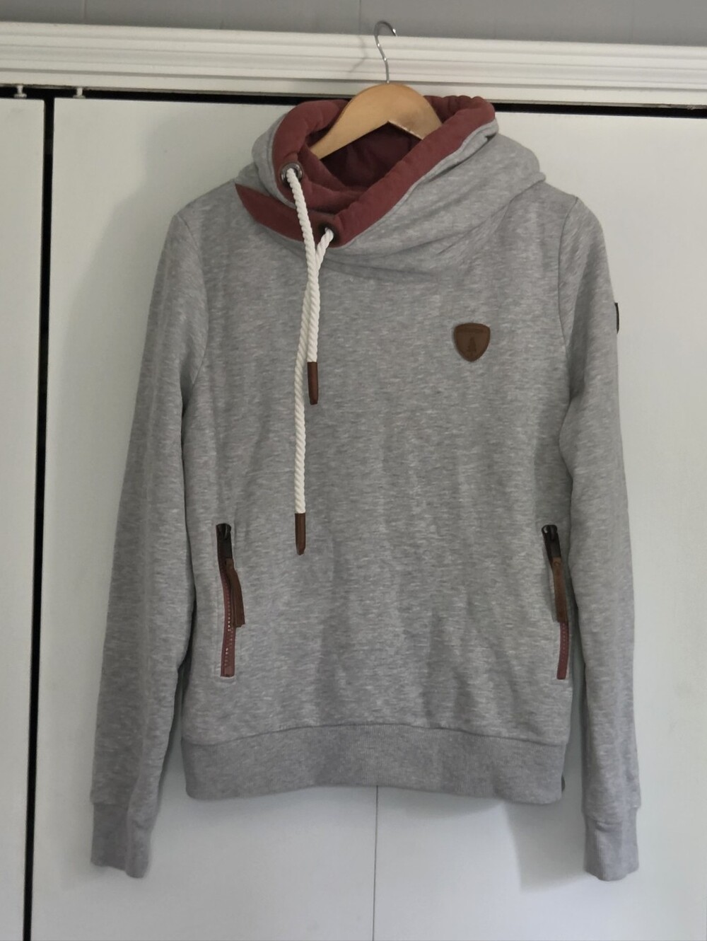 Wanakome Light Grey Crewneck Sweater with Maroon Lined Hood